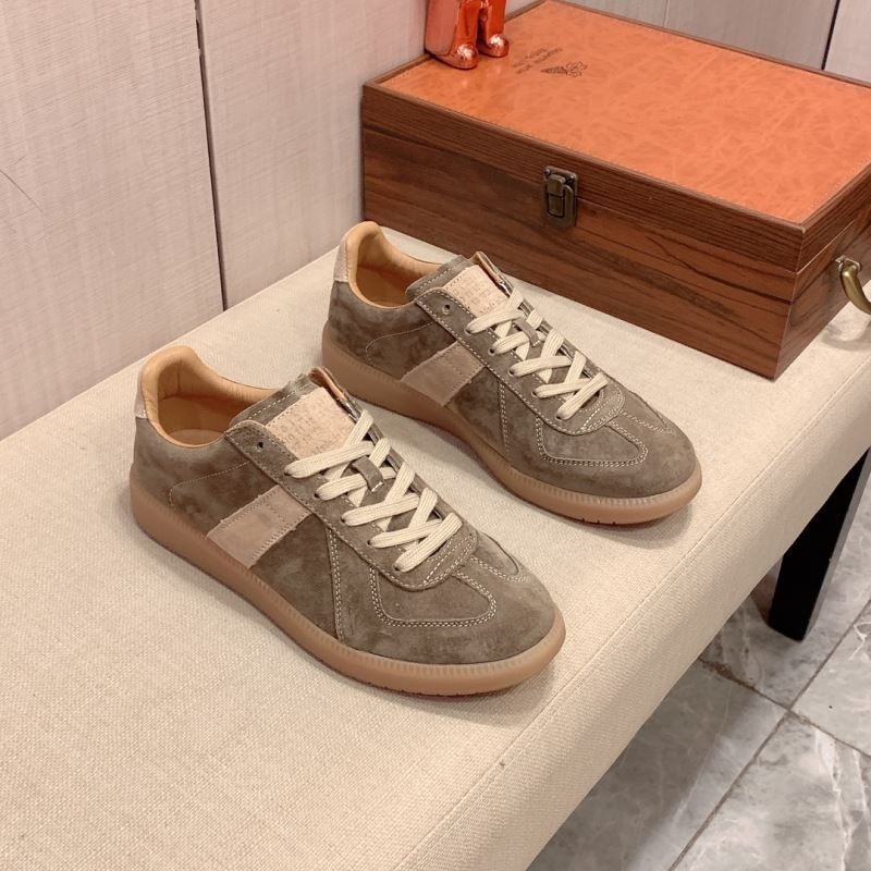 Louis Vuitton Low Shoes